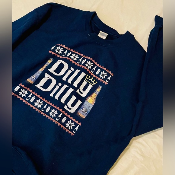 GILDAN “Dilly Dilly” Bud Light Sweatshirt - Picture 6 of 8